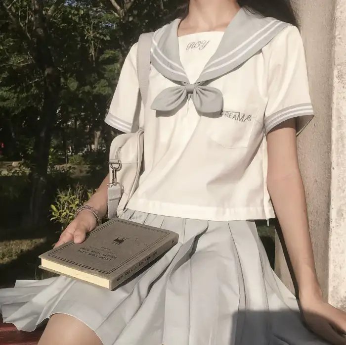 街市的童话粤语